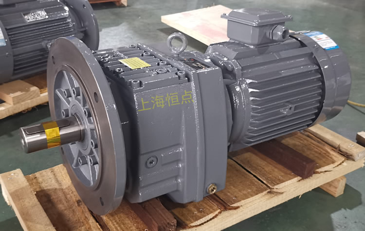 RF87減速機，立式安裝，輸入配電機，實物照片如下