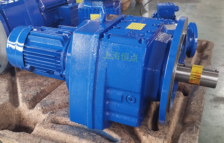 RF87減速機，立式安裝，輸入配電機，實物照片如下